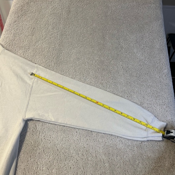 SOLD OUT PacSun Graphic Broken Hearts Club Hoodie – Men’s/Women’s Medium - Picture 6 of 6